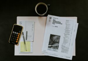 papiers d'imprimante blancs