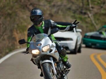 Moto Suzuki
